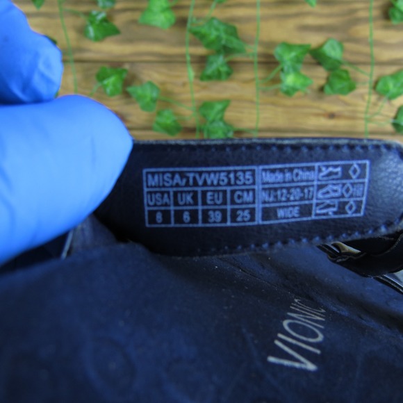 Vionic Misa Navy Patent Triple Buckle Sandal Women 8 Wide Comfort Orthotic Slide - Picture 5 of 7